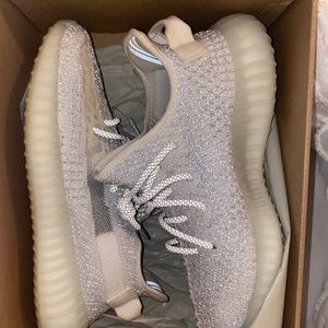 Adidas Yeezy Boost 350 V2